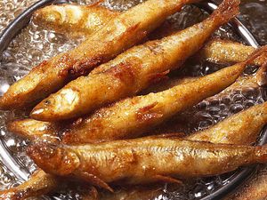 Deep-fried smelt