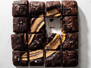 Banana Bread Brownies sliced into pieces 