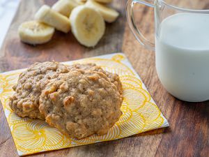 Banana Oatmeal Cookies