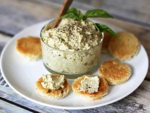 Basil Walnut Spread