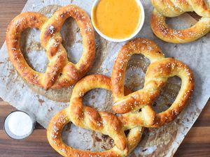 Copycat Auntie Anne's Pretzels