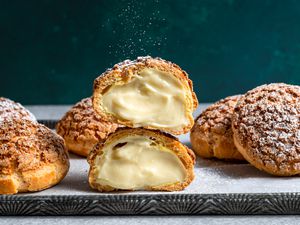 Cream puffs