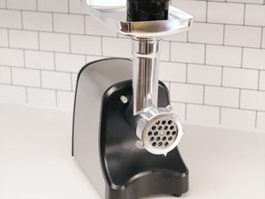 cuisinart-electric-meat-grinder-hero