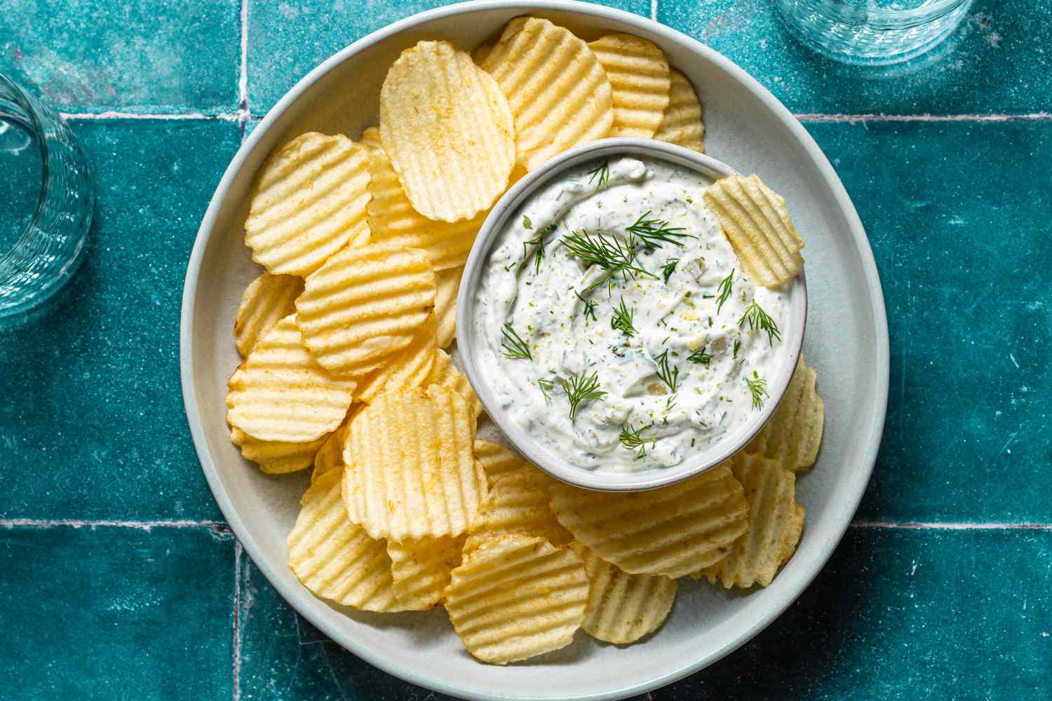 dill pickle dip with ruffle potato chips