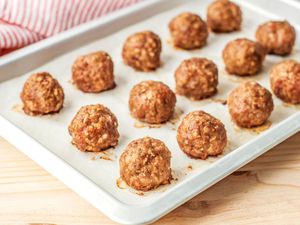 Easy Homemade Meatballs