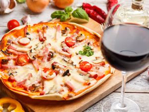 Pizza and wine