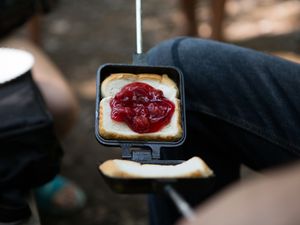 mountain pie with cherry filling in pie iron