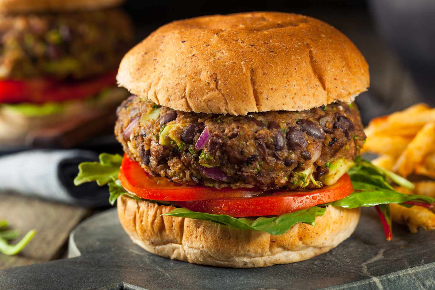 Black bean quinoa burger