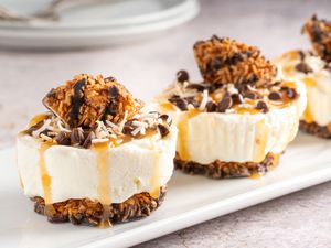 Girl Scout Samoas Mini Cheesecakes