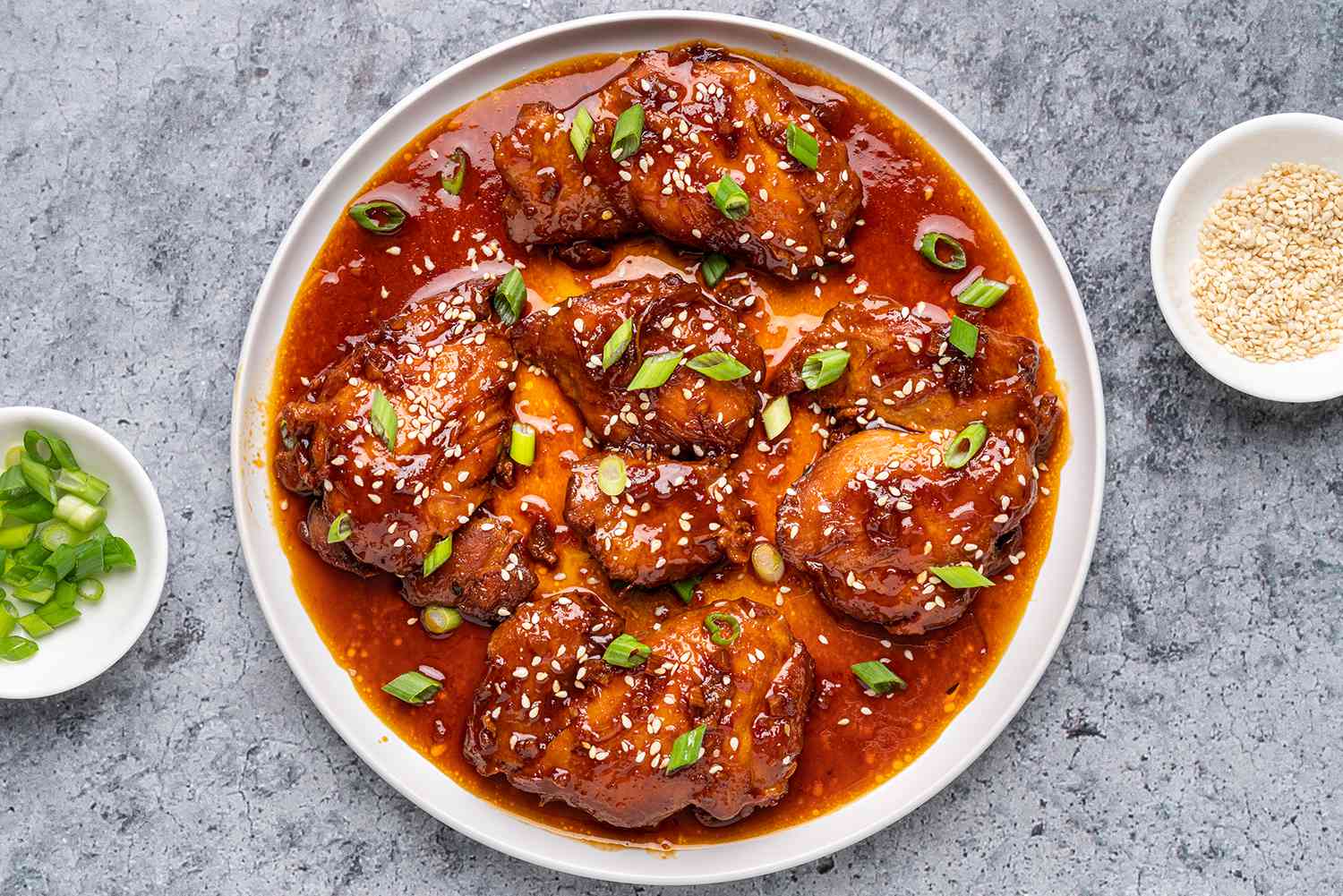 Instant Pot Honey Garlic Chicken in a platter 