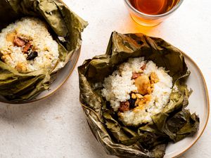 Lotus Leaf Wraps (Lo Mai Gai)