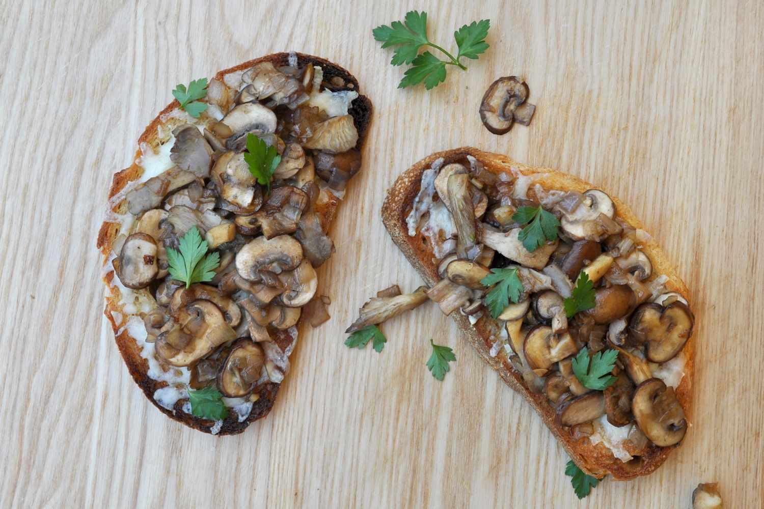 mushroom toast