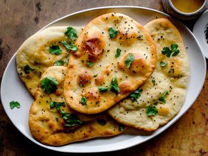 Naan leavened Indian flatbread recipe