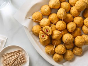 Olive Cheese Balls With Cheese Spread