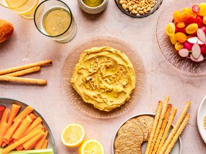 Peanut butter hummus