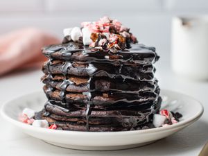 Peppermint hot chocolate pancakes recipe