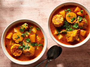 Sancocho served in bowls