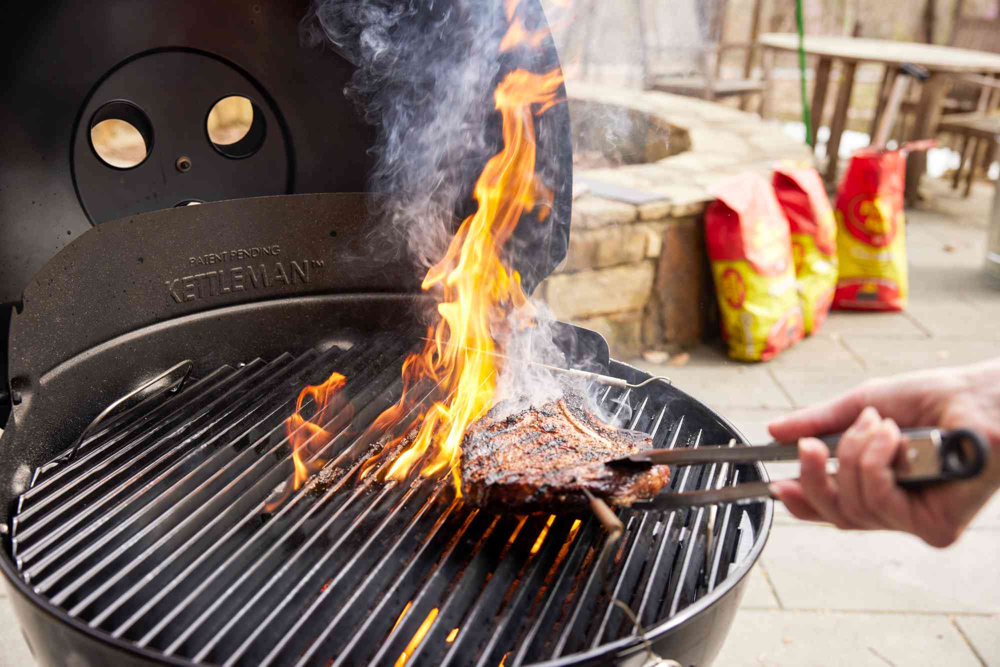 charcoal grill steak test