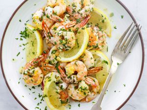 Baked Shrimp Scampi With Lemon and Garlic