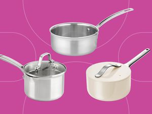 Small saucepans we recommend on a purple background