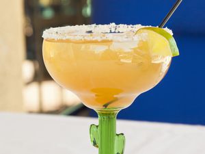 Tangerine Margarita - Easy Tequila Cocktail Recipe