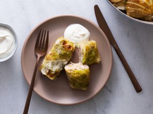 Holubtsi: Ukrainian Stuffed Cabbage