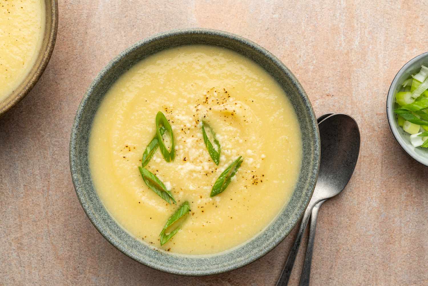 Vegan Cauliflower and Potato Soup