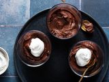 Vegan Chocolate Mousse in bowls 