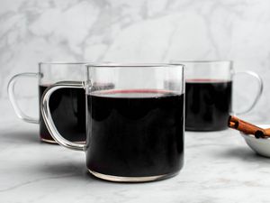 Vin Chaud (French Mulled Wine)