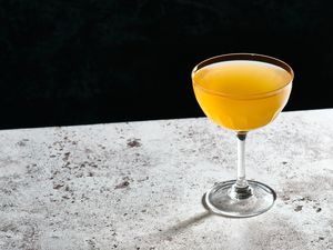 Whiskey Daisy cocktail